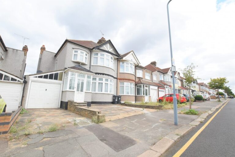 estate agents in Ilford